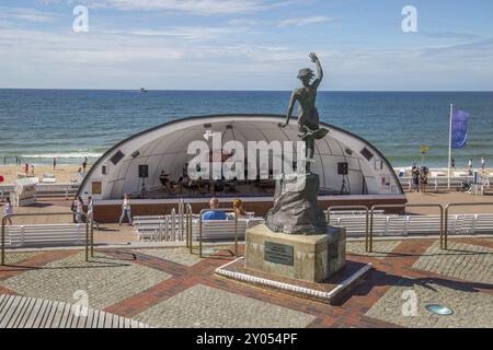 Sculpture Save the Seas on the promenade of Westerland, Sylt, behind the Kurkonzertmuschel Stock Photo