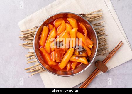 flour based food, Tteokbokki, fried food, deep-fried laver roll, deep-fried squid, sundae, fish cake, fish cake, snack, food, meal, sweet, breakfast, Stock Photo