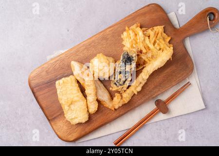 flour based food, Tteokbokki, fried food, deep-fried laver roll, deep-fried squid, sundae, fish cake, fish cake, snack, food, meal, sweet, breakfast, Stock Photo