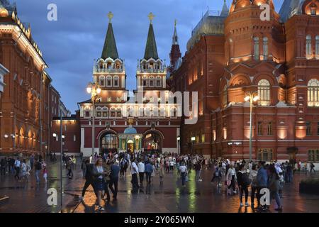 Moscow, Russia, September 22. 2018. voskresenskiye vorota and historical museum on a Manezhnaya Square, Europe Stock Photo