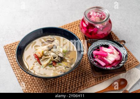 Sweet and sour pork, nurungitang, kkanpunggi, Chinese food, goultangmyeon, seafood jjamppong, jajangmyeon, side dishes, Stock Photo