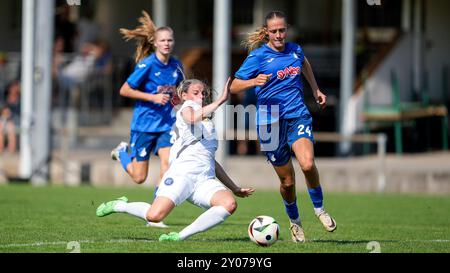 St. Leon Rot, Deutschland. 01st Sep, 2024. v.li.: Melissa Zweigner-Genzer (KSC, 10), Svenja Vöhringer (TSG II, 24), Zweikampf, Spielszene, Duell, duel, tackle, tackling, Dynamik, Action, Aktion, 01.09.2024, St. Leon-Rot (Deutschland), Fussball, Regionalliga Süd, TSG 1899 Hoffenheim U20 - Karlsruher SC, DFB/DFL REGULATIONS PROHIBIT ANY USE OF PHOTOGRAPHS AS IMAGE SEQUENCES AND/OR QUASI-VIDEO. Credit: dpa/Alamy Live News Stock Photo