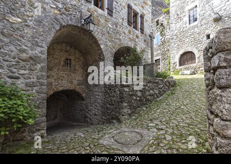 Alley in the small town of Labeaume, South of France Stock Photo