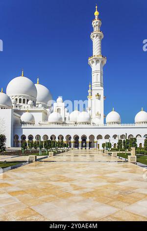 Sheikh Zayid Mosque in Abu Dhabi UAE Stock Photo