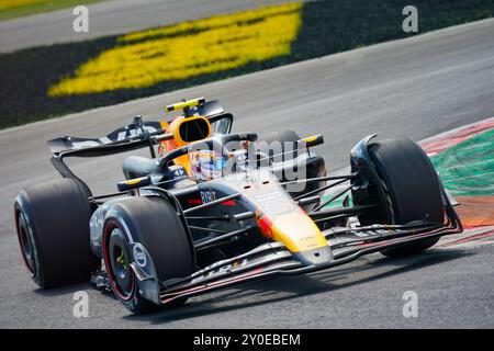 Sergio Perez of Mexico driving the (11) Oracle Red Bull Racing RB20 during Formula 1 - Pirelli Gran Premio d'Italia 2024 - Race, Formula 1 Championship in Monza, Italy, September 01 2024 Stock Photo