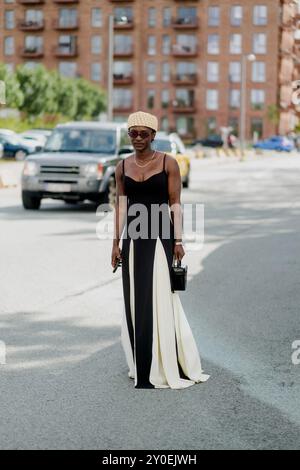 Copenhagen, Denmark. 08th Aug, 2024. Street style, arriving at Munthe Spring Summer 2025 show, held at Copenhagen Fashion Week, Denmark, on August 8, 2024. Photo by Marie-Paola Bertrand-Hillion/ABACAPRESS.COM Credit: Abaca Press/Alamy Live News Stock Photo