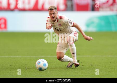 Munich, Deutschland. 01st Sep, 2024. firo : 01.09.2024, Football, Soccer, 1. League, 1. Bundesliga, Season 2024/2025, 2. matchday, FC Bayern Munich - SC Freiburg, Joshua Kimmich, FC Bayern Munich, FCB, Bayern, Munchen, individual action, Credit: dpa/Alamy Live News Stock Photo