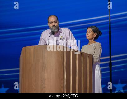 CHICAGO, Ill. – August 21, 2024: Jon Polin and Rachel Goldberg, parents of Hersh Goldberg-Polin, address the 2024 Democratic National Convention. Stock Photo