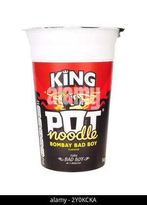 King Pot Noodle Bombay bad boy noodles in a hot curry flavour sauce Stock Photo