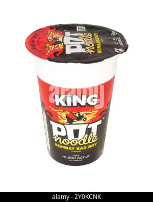 King Pot Noodle Bombay bad boy noodles in a hot curry flavour sauce Stock Photo