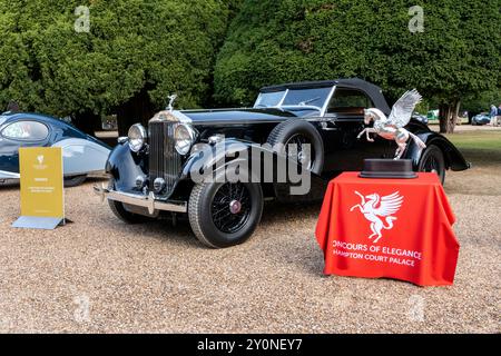 Best of Show at the Concours of Elegance Hampton Court Palace  London UK 2024 1937 Rolls Royce Phantom III Convertible by Inskip. Stock Photo