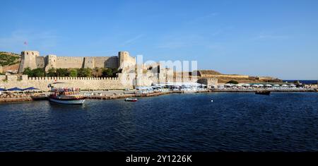 Bozcaada Castle in Canakkale, Turkey Stock Photo - Alamy