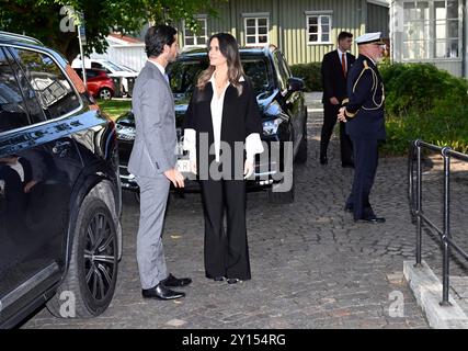 Karlstad, Sweden. 05th Sep, 2024. KARLSTAD, SWEDEN 20240905Prince Carl Philip and Princess Sofia attend lunch in Almengården. The Duke and Duchess are on a two-day visit to Värmland. Photo: Fredrik Sandberg/TT/Code 10080 Credit: TT News Agency/Alamy Live News Stock Photo