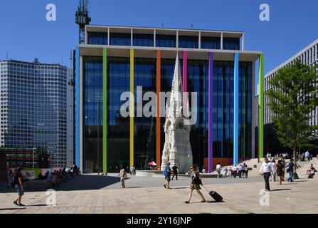 Paradise Circus Development of Birmingham Chamberlain Square sees the public space transformed Stock Photo