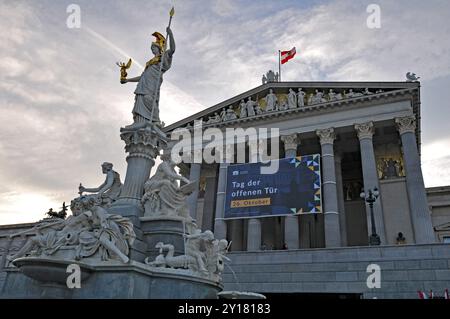 The Athena (Pallas Athene) fountain stands in front of the Austrian Parliament building on Vienna's Ringstraße (ring road). Stock Photo