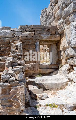 Griechenland, Kykladen, Amorgos, Arkesini, Turm von Agia Triada Stock Photo