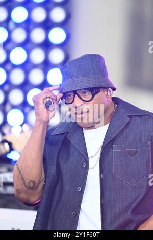 September 6, 2024, %G: (NEW) LLCoolJ, whoÃ¢â‚¬â„¢s name is James Todd Smith, is a well known American rapper, actor, and entrepreneur, playing on NBCÃ¢â‚¬â„¢s The TODAY SHOW. September 6th 2024, New York City, New York, U. S, A.&#xA;According to Wikipedia, LLCoolJ is short for Ladies Love Cool James. LL Cool J has appeared in numerous films, including Halloween H20, In Too Deep, Any Given Sunday, Deep Blue Sea, S.W.A.T., Mindhunters, Last Holiday, and Edison. He played NCIS Special Agent Sam Hanna in the CBS crime drama television series NCIS: Los Angeles. LL Cool J was also the host of Lip Sy Stock Photo