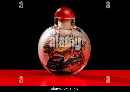 Brampton, Canada. 06th Sep, 2024. A collectible Chinese painted snuff bottle depicts the Great Wall of China. (Photo by Mike Campbell/NurPhoto)0 Credit: NurPhoto SRL/Alamy Live News Stock Photo