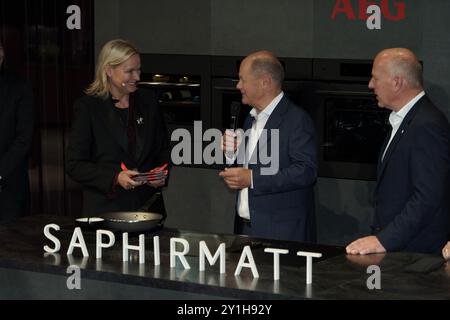 Berlin, Berlin, Germany. 6th Sep, 2024. Presss tour with german chancellor atm100's IFA 2024, Berlin, Germany (Credit Image: © Beata Siewicz/Pacific Press via ZUMA Press Wire) EDITORIAL USAGE ONLY! Not for Commercial USAGE! Credit: ZUMA Press, Inc./Alamy Live News Stock Photo