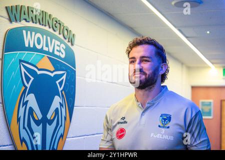 Warrington, UK. 07th Sep, 2024. Toby King of Warrington Wolves arrives ahead of the Betfred Super League Round 25 match Warrington Wolves vs St Helens at Halliwell Jones Stadium, Warrington, United Kingdom, 7th September 2024 (Photo by Gareth Evans/News Images) in Warrington, United Kingdom on 9/7/2024. (Photo by Gareth Evans/News Images/Sipa USA) Credit: Sipa USA/Alamy Live News Stock Photo