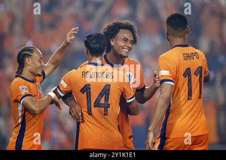 ザヴィ・シモンズがオランダでの最初のゴールを決めた🇳🇱 21歳