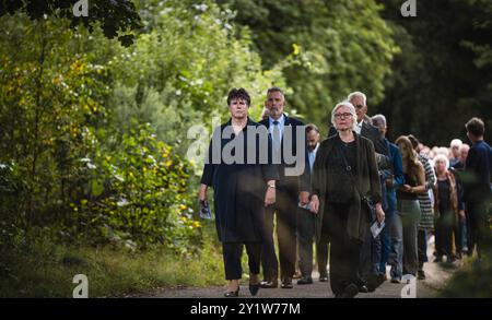 VUGHT - A silent march to the former execution site during the commemoration at memorial center National Monument Camp Vught. There it will be remembered the hasty evacuation of the concentration camp in September 1944, after Dolle Dinsdag. ANP FREEK VAN DEN BERGH netherlands out - belgium out Stock Photo