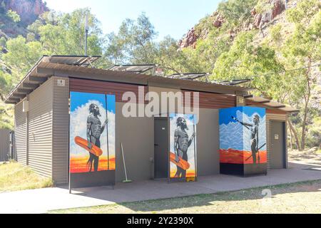 Colourful toilet block in Standley Chasm car park, Hugh, West MacDonnell Ranges, National Park (Tjoritja), Northern Territory, Australia Stock Photo