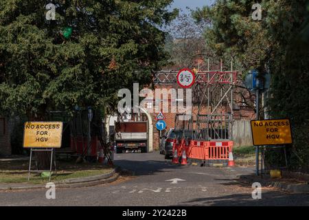 Dorking, Surrey, UK- 09-01-2024: A Temporary Scaffold Height Restriction for Reminding HGV Vehicles that Due to a Spell of Local Roadworks. Stock Photo