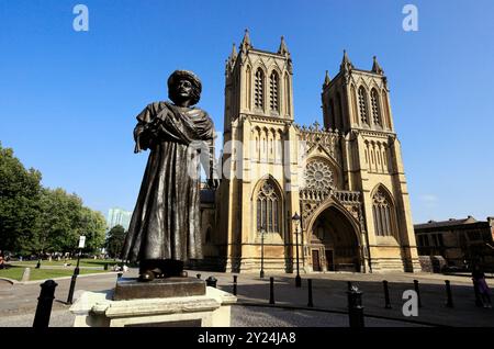 Statue of Raja Rammohun Roy 1 and Bristol Cathedral, Bristol. Stock Photo