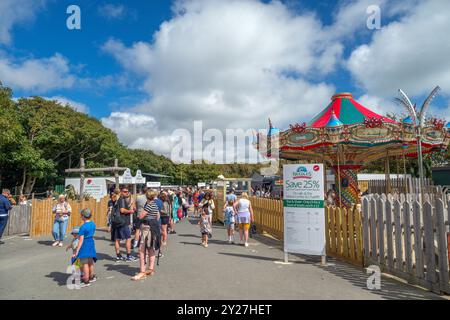 The Needles Landmark Attraction, near Alum Bay, Isle of Wight, England, UK Stock Photo