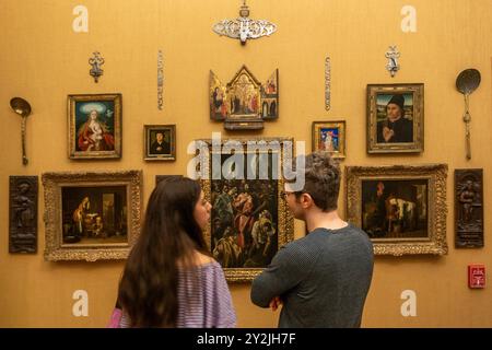 interior galleries of the Barnes Foundation in Philadelphia PA Stock Photo