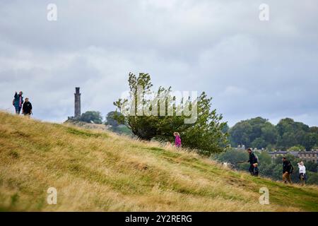 Edinburgh Salisbury Crags in Holyrood Park Stock Photo