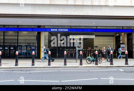 People at the The Cannon Street entrance to Bank underground station in The City of London,London,UK Stock Photo