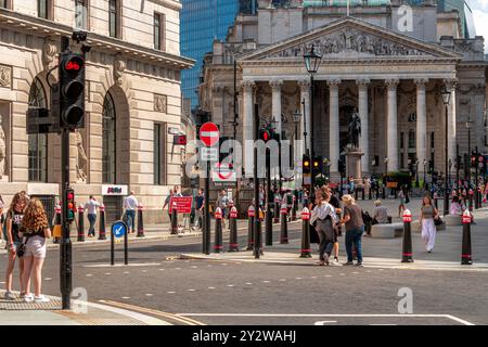 The West facade of The Royal Exchange from Bank Junction ,founded in the16th century by the merchant Sir Thomas Gresham , City Of London ,UK Stock Photo