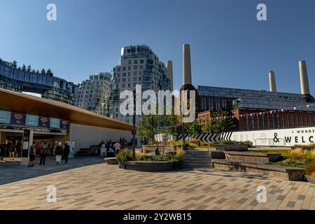 Battersea Power Station and the entrance to Battersea Power Station underground station surrounded by luxury apartments, Battersea, London Stock Photo