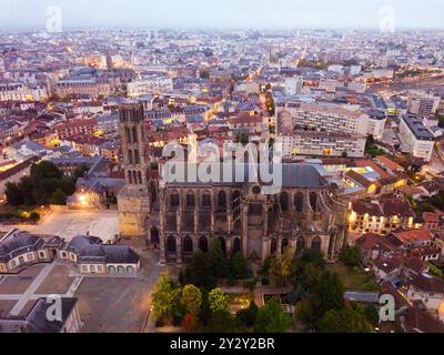 Cathedral limoges france hi-res stock photography and images - Alamy