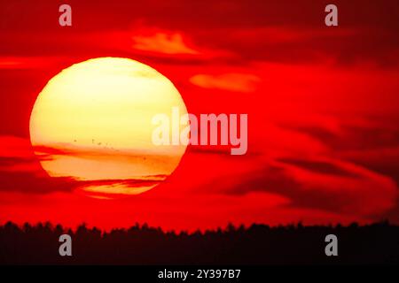 sunset with numerous sunspots, Germany, Bavaria, Lake Chiemsee Stock Photo