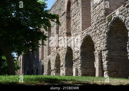 Valens aqueduct, Fatih, Istanbul, Turkey, Europe-Asia Stock Photo