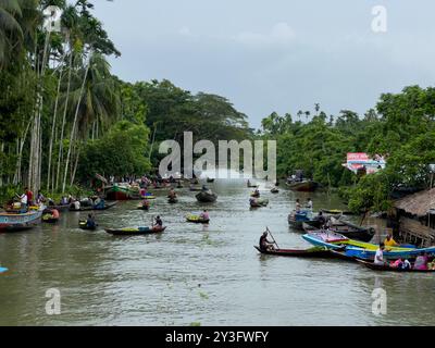 Bustling Guava Floating Market in Barishal, Bangladesh Stock Photo