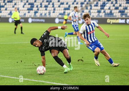 Warley of Torpedo Kutaisi against Saba Kharebashvili of Dinamo Tbilisi during the Georgian football league 2024 match between FC Dinamo Tbilisi and FC Torpedo Kutaisi at the Boris Paitchadze Dinamo Arena on August 18, 2024 in Tbilisi, Georgia. Tbilisi Dinamo Arena named after Boris Paichadze, Akaki Tsereteli Avenue, Didube, Tbilisi, 0154, Georgia Georgia Copyright: xArturxStabulnieksx 652589 Stock Photo