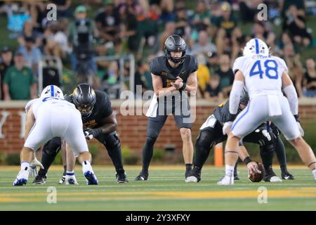 Waco, Texas, USA. 14th Sep, 2024. Baylor QB SAWYER ROBERTSON (13) readies for a snap in their game against Air Force at McLane Stadium on Saturday. (Credit Image: © Brian McLean/ZUMA Press Wire) EDITORIAL USAGE ONLY! Not for Commercial USAGE! Stock Photo