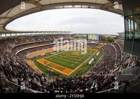 Waco, Texas, USA. 14th Sep, 2024. The Baylor University marching band gets into the formation of the state of Texas prior to the game between Baylor and Air Force at McLane Stadium on Saturday. (Credit Image: © Brian McLean/ZUMA Press Wire) EDITORIAL USAGE ONLY! Not for Commercial USAGE! Stock Photo