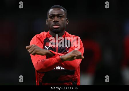 Milano, Italy. 14th Sep, 2024. Youssouf Fofana during warm up before the Serie A football match beetween Ac Milan and Venezia Fc at Stadio Giuseppe Meazza on September 14, 2024 in Milano, Italy . Credit: Marco Canoniero/Alamy Live News Stock Photo