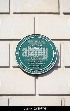 London, UK. Commemorative plaque at 43 King Street, Covent Garden: 'This building was once known as The National Sporting Club March  - 1891-October 1 Stock Photo