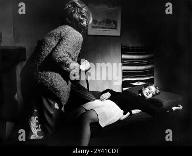 Geraldine Page, Rosemary Forsyth, on-set of the film, 'Whatever Happened To Aunt Alice?', Cinerama Releasing Corp, 1969 Stock Photo