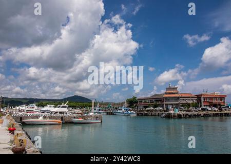 Hengchun taiwan 2nd Sep 2024: Houbihu is a scenic harbor located in Hengchun, Pingtung County. It's famous for its vibrant marine life Stock Photo