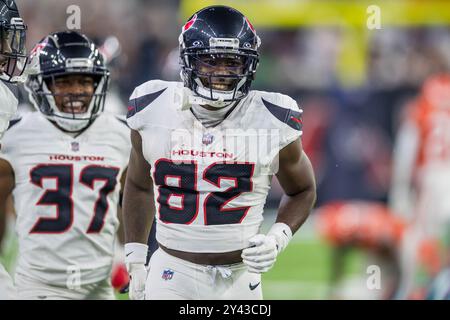 Houston, TX, USA. 15th Sep, 2024. Houston Texans wide receiver Steven Sims (82) smiles after returning a kick during a game between the Chicago Bears and the Houston Texans in Houston, TX. Trask Smith/CSM/Alamy Live News Stock Photo