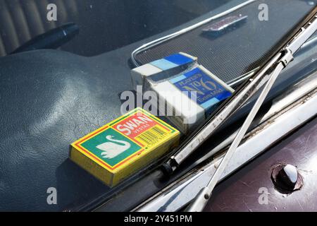 Packet of Players No6 and Swan Vesta matches on the dashboard of a Humber Hawk - John Gollop Stock Photo