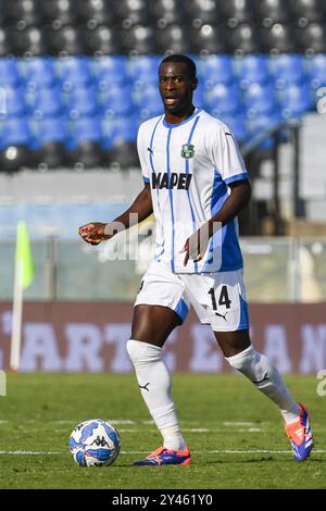 Pedro Mba Obiang Avomo Sassuolo Marius Marin Pisa During Ac Pisa Vs