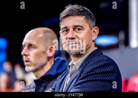 Eindhoven, Netherlands. 16th Sep, 2024. EINDHOVEN, 16-09-2024, Jeugdcomplex De Herdgang, Stadium of Jong PSV, Dutch KeukenKampioen Divisie football season 2024/2025. Jong PSV - ADO. ADO Darije Kalezic before the game Jong PSV - ADO . Credit: Pro Shots/Alamy Live News Stock Photo